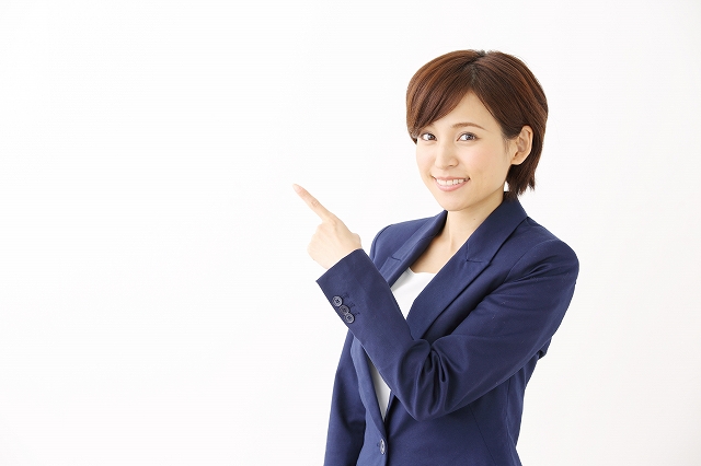 女性(30)